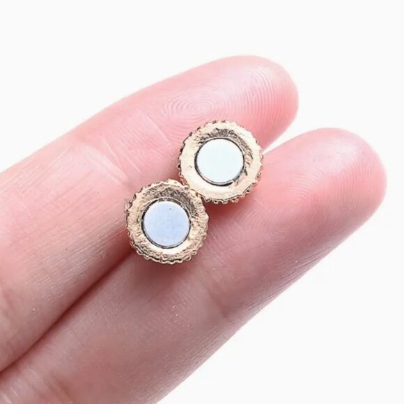 Magnetic Jewelry Clasps in Silver & Rhinestone. 10mm Quantity 3 - Picture 2 of 5